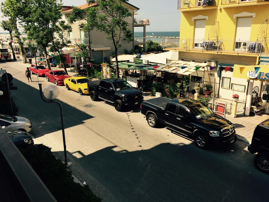 Hotel Acapulco Viserbella di Rimini Екстер'єр фото