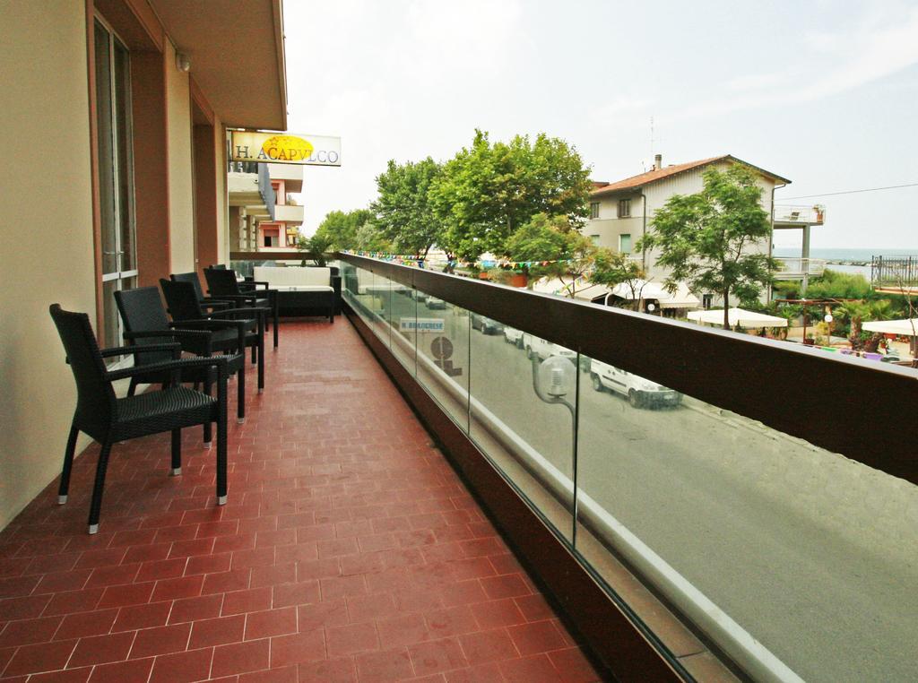 Hotel Acapulco Viserbella di Rimini Екстер'єр фото